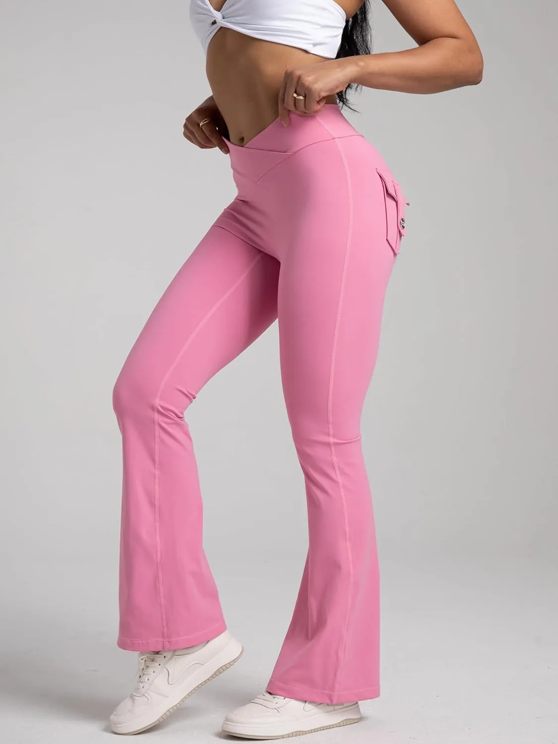 Danysu Flare Leggings with Pockets for Women Scrunch Butt Lifting Cargo Leggings V Waist Tummy Control Bootcut Yoga Pants
