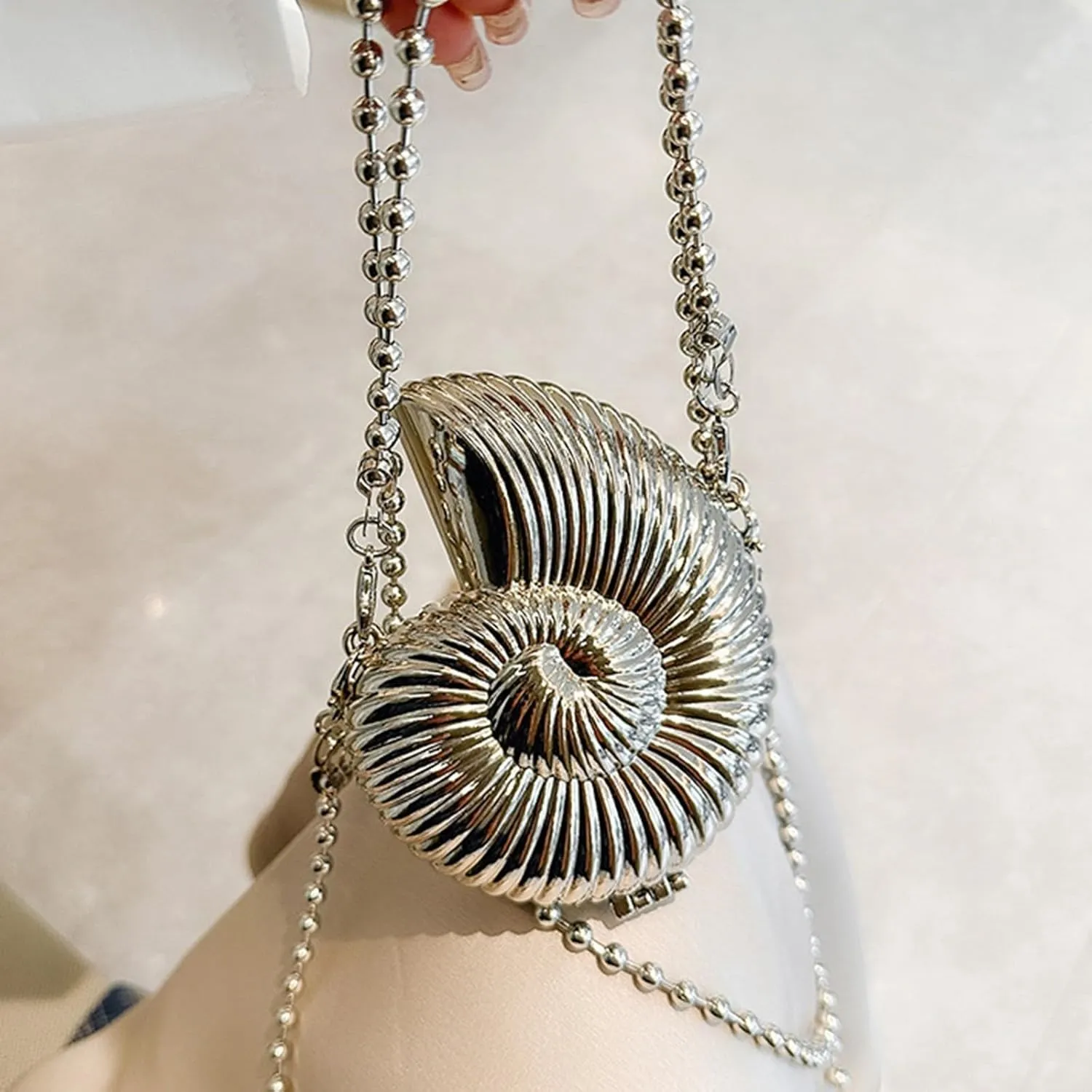 Designer Purses for Women,Mini Purse,Women Glitter Seashell Evening Bag Purse Chain Strap Clutch Handbag Pearl Shoulder Bag Fashion Mini Cross-body Bags