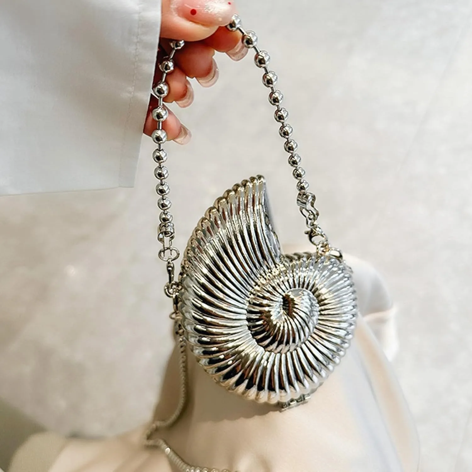 Designer Purses for Women,Mini Purse,Women Glitter Seashell Evening Bag Purse Chain Strap Clutch Handbag Pearl Shoulder Bag Fashion Mini Cross-body Bags