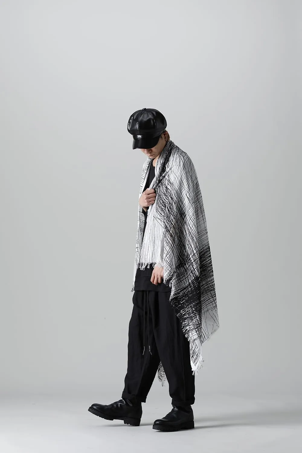 DISTORTION3 "Momoko Nakagawa" Print Stole Black