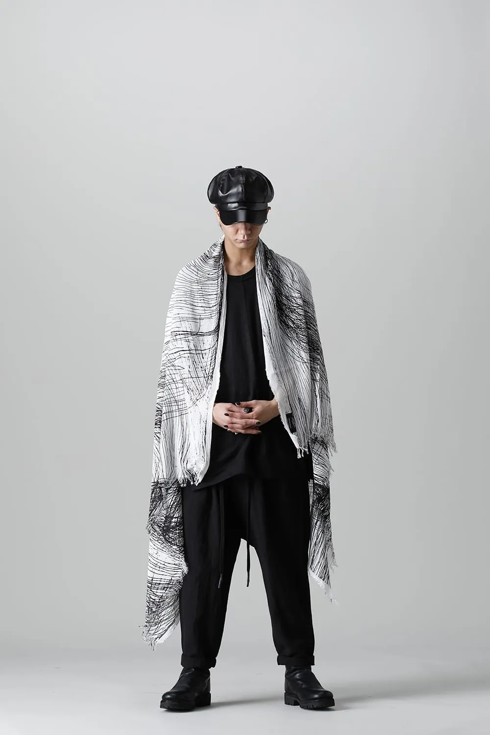 DISTORTION3 "Momoko Nakagawa" Print Stole Black