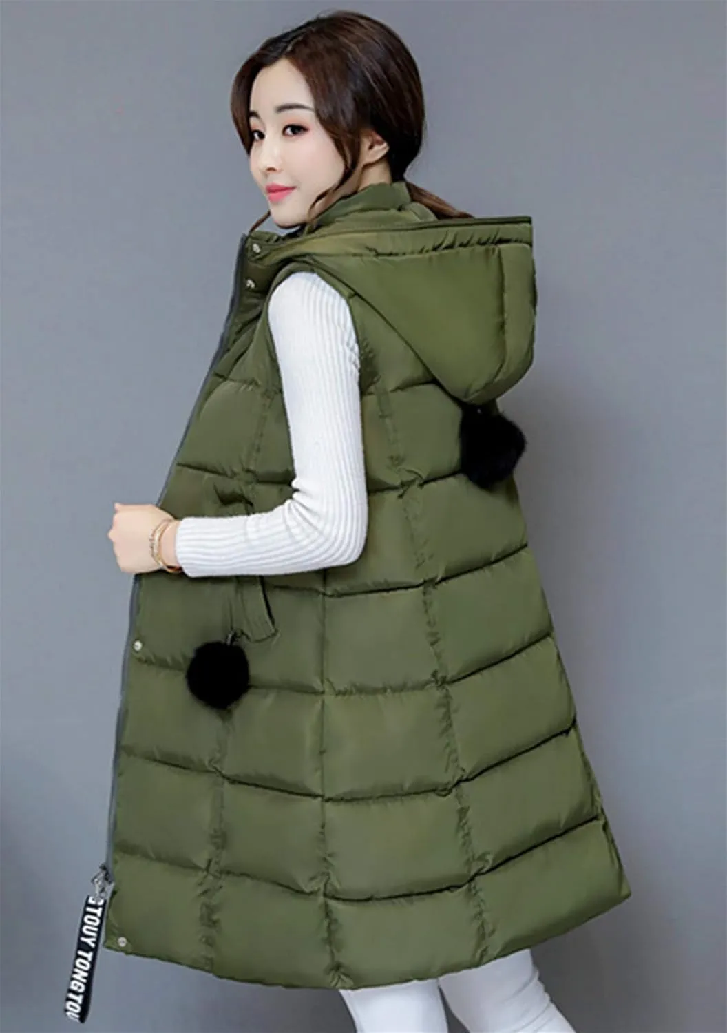 EFOFEI Women's Slim Fit Hooded Long Down Vest Sleeveless Quilted Outwear with Pockets