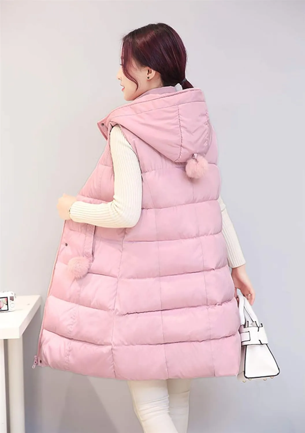EFOFEI Women's Slim Fit Hooded Long Down Vest Sleeveless Quilted Outwear with Pockets