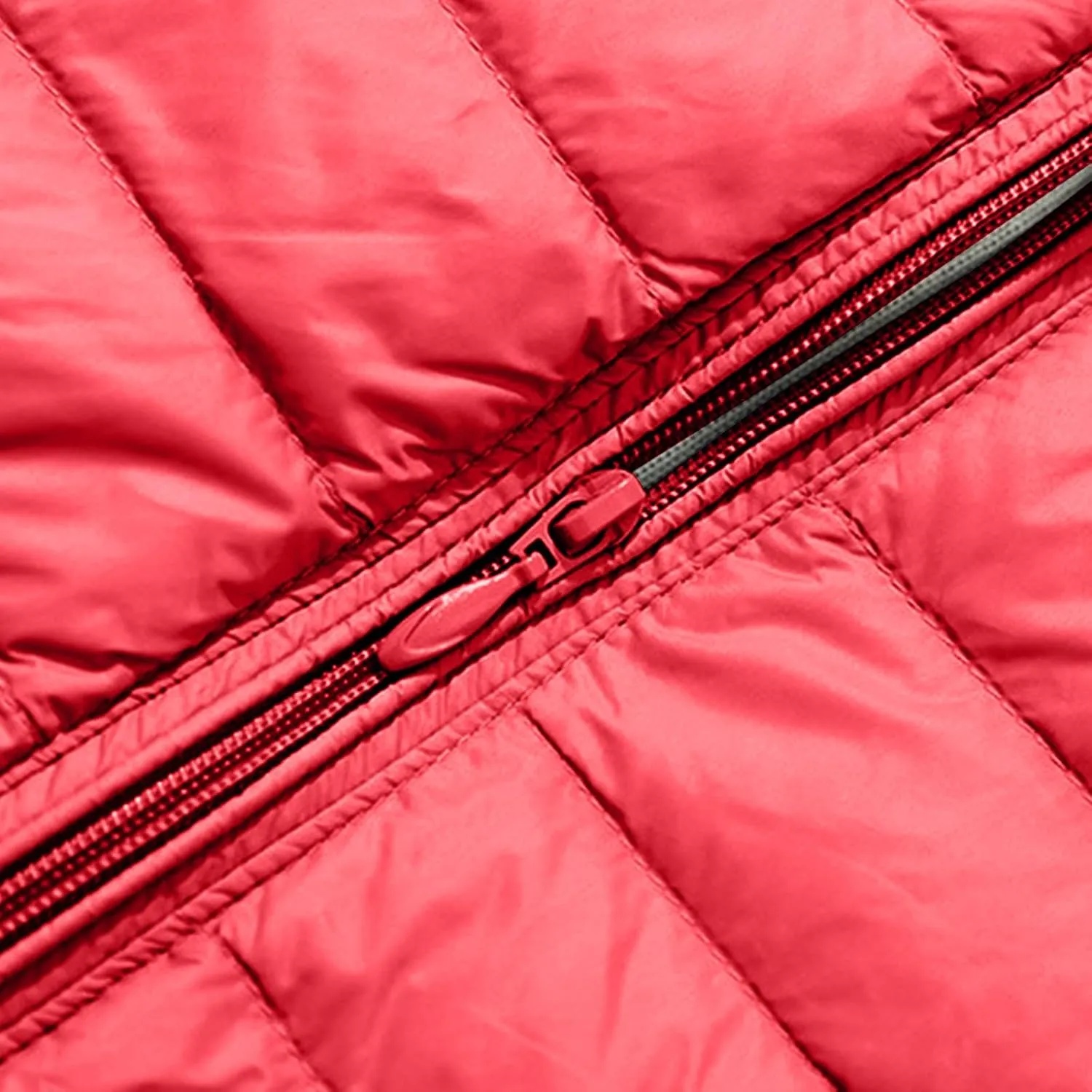 Firzero Winter Warm Women Down Jackets Plus Size Lightweight Packable Puffer Coats Trendy Hooded Coat Outwear Windbreaker