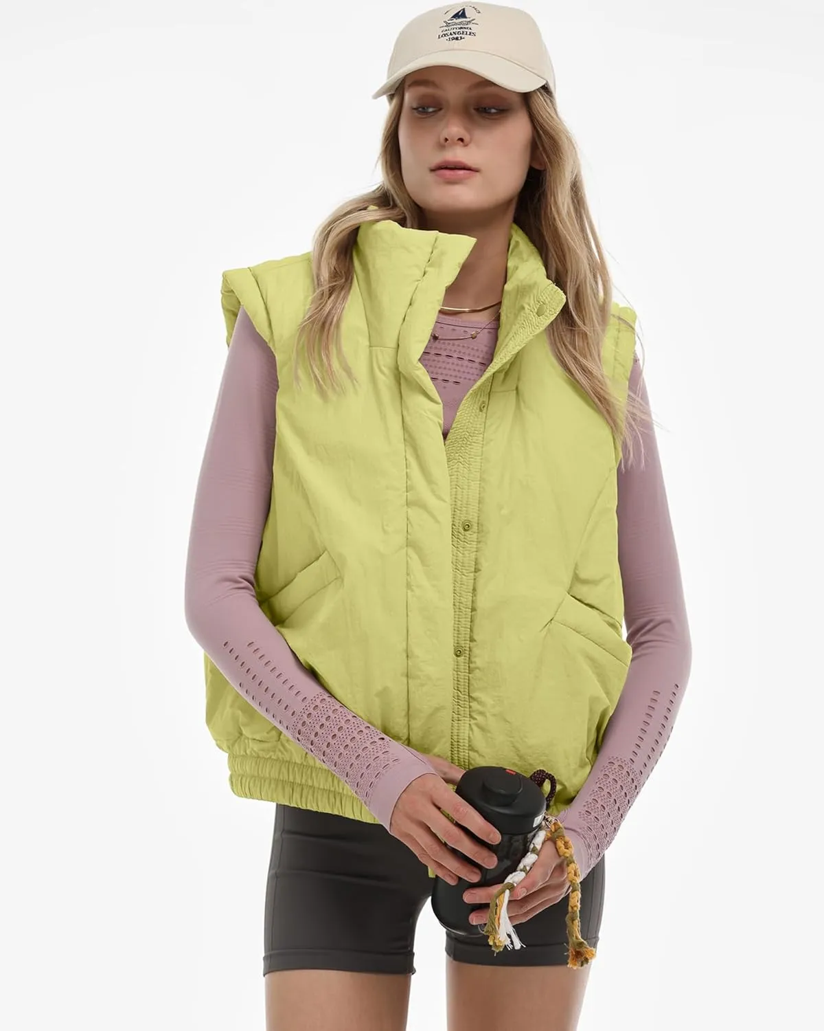 Gacaky Women's Winter Cropped Puffer Vest Lightweight Button-Down Stand Collar Sleeveless Padded Crop Puffy Vests Outerwear