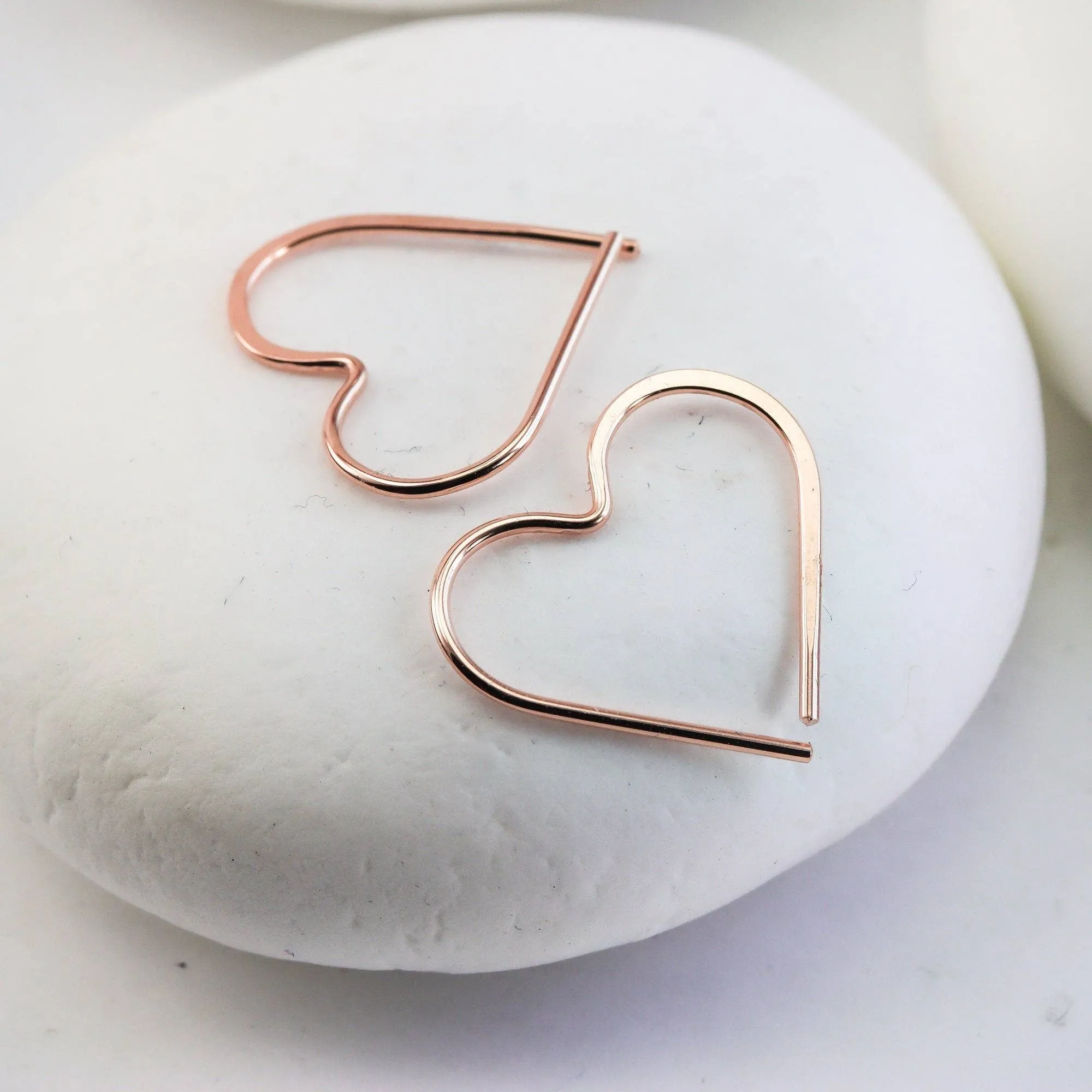 Huggie Heart Hoops: Gold