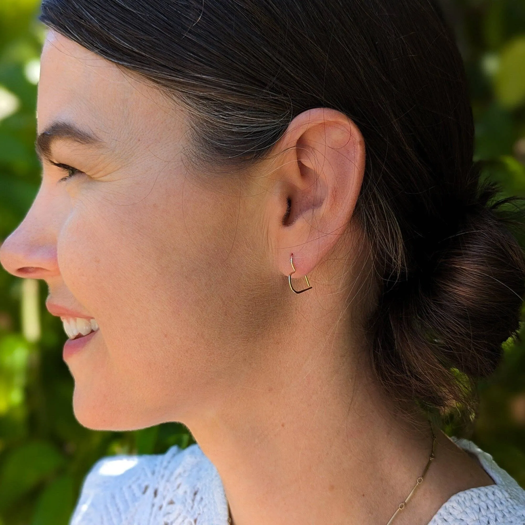 Huggie Heart Hoops: Gold