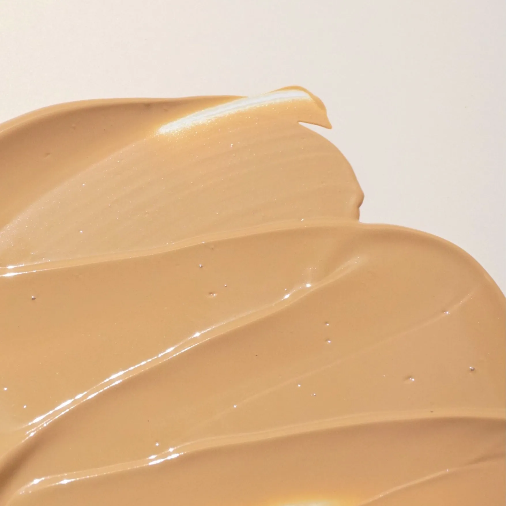 HYDRATINT BB SPF 44