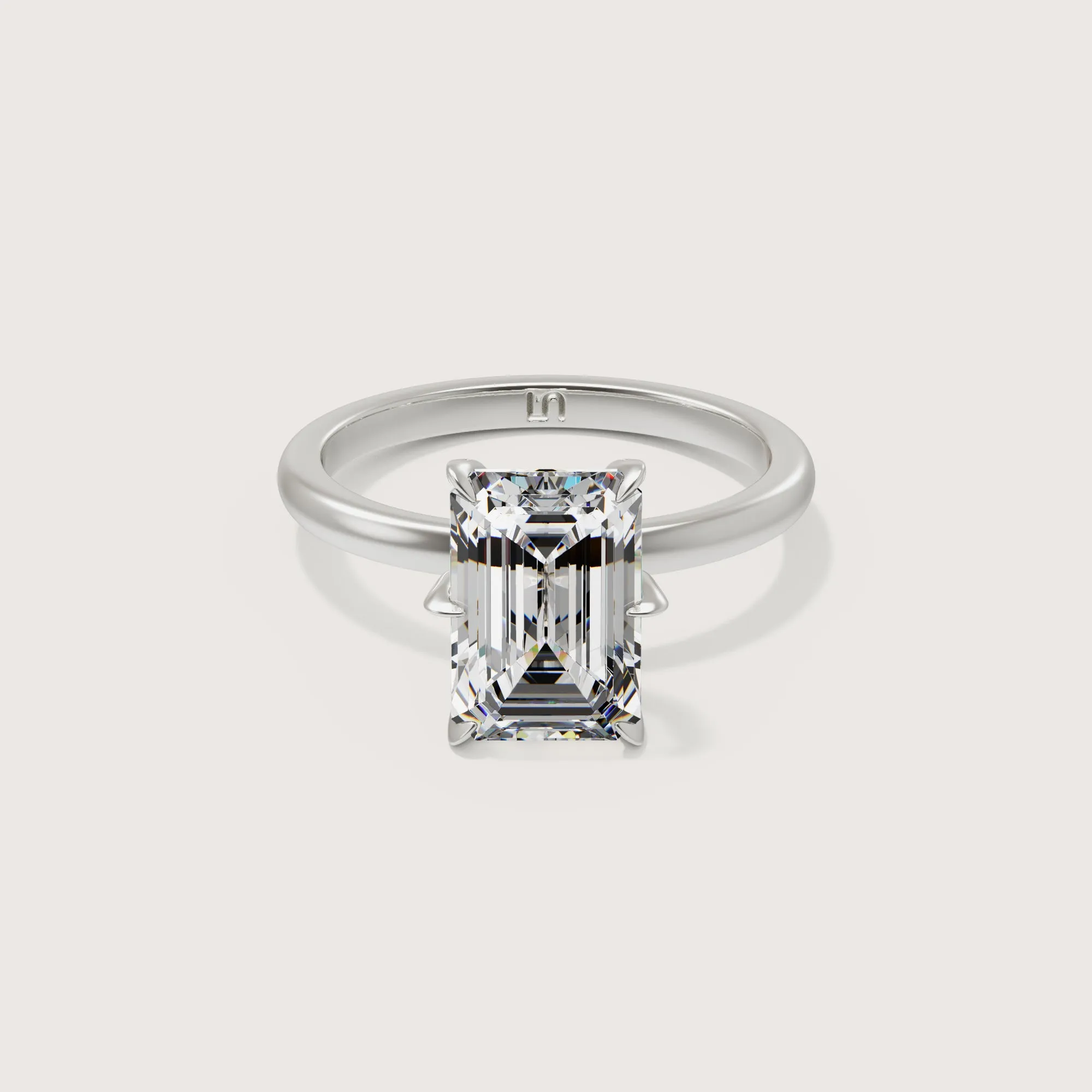Icon Emerald Solitaire - 6 Claw