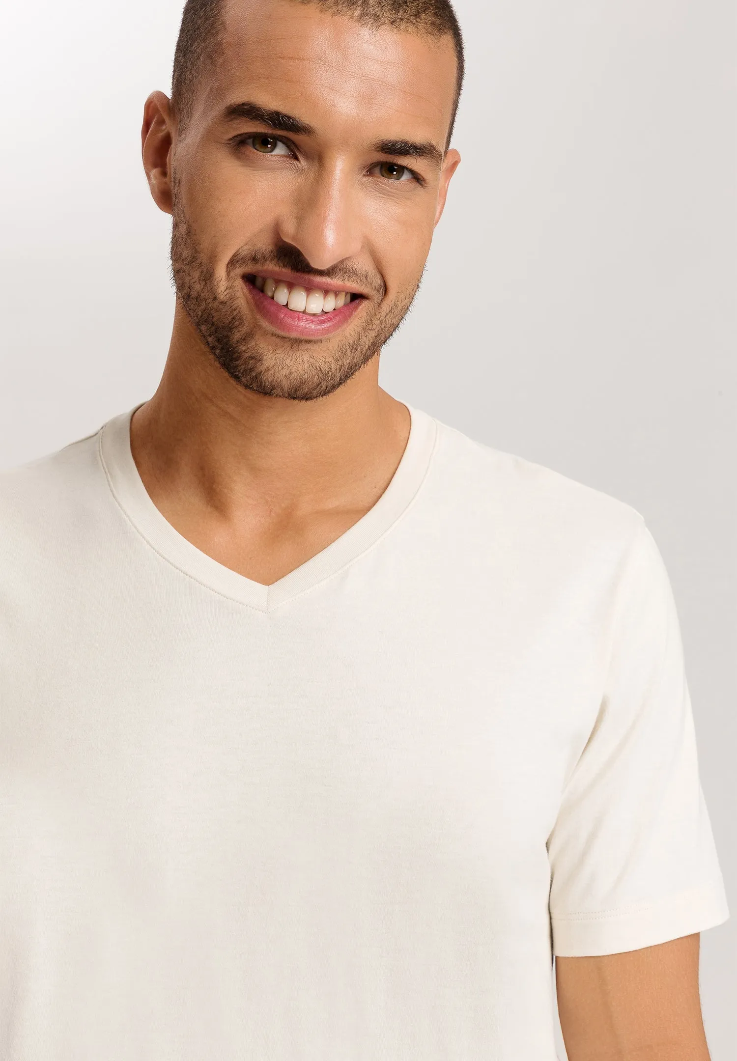 Living Shirts Cotton V-Neck T-Shirt | Warm Sand 75051-1200