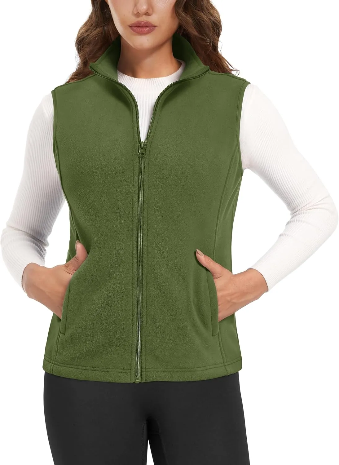 MAGCOMSEN Women's Fleece Vest Outerwear Sleeveless Lightweight Zip Jackets Warm Soft Vests with Zipper Pockets