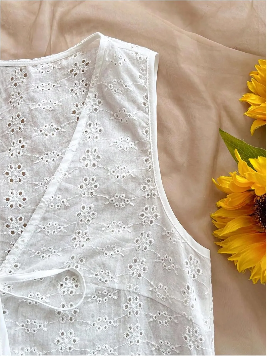 MakeMeChic Women's Floral Print Tie Front Vest Outerwear Sleeveless V Neck Boho Vests