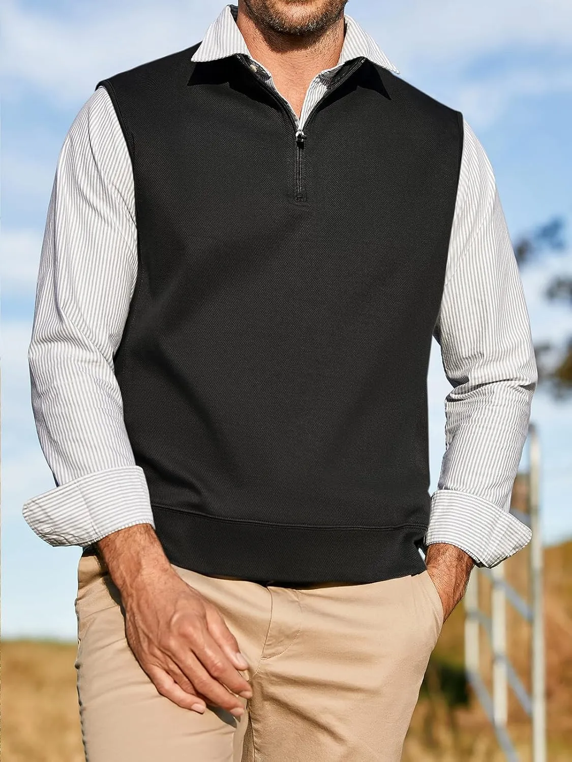 Makkrom Mens Quarter Zip Sleeveless Golf Vest Pullover Stand Collar Casual Vests Outerwear
