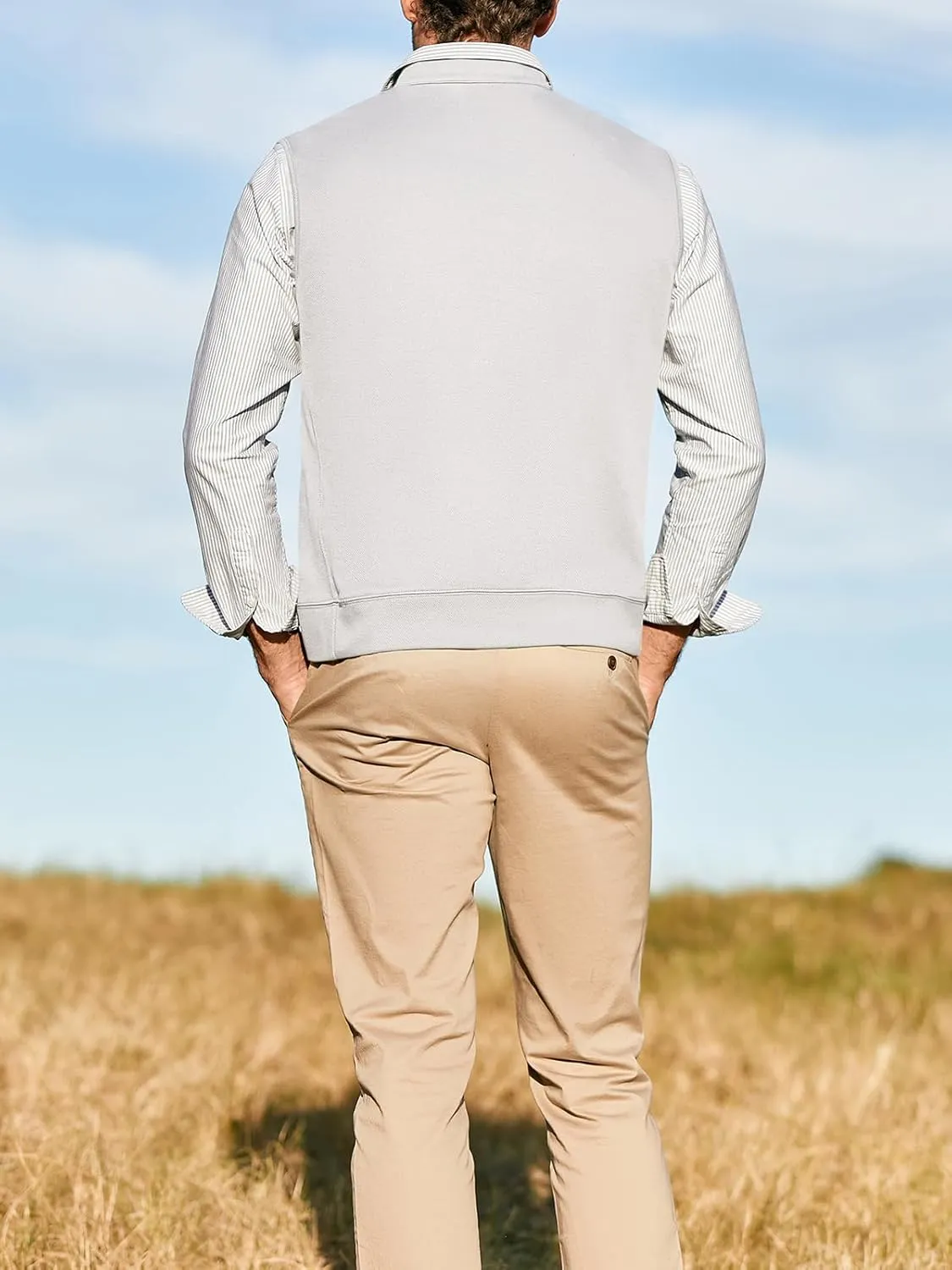 Makkrom Mens Quarter Zip Sleeveless Golf Vest Pullover Stand Collar Casual Vests Outerwear