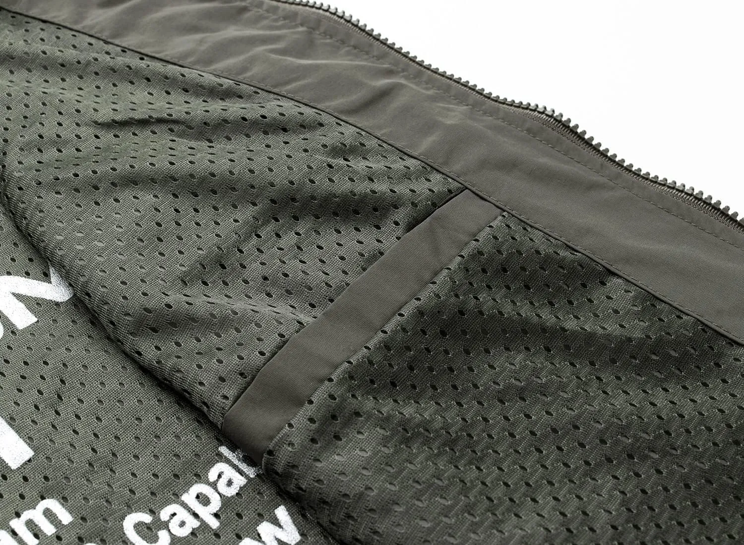 Mens Quick Dry Fishing Vests Lightweight Sleeveless Jackets with Zipper Pockets for Travel Hiking