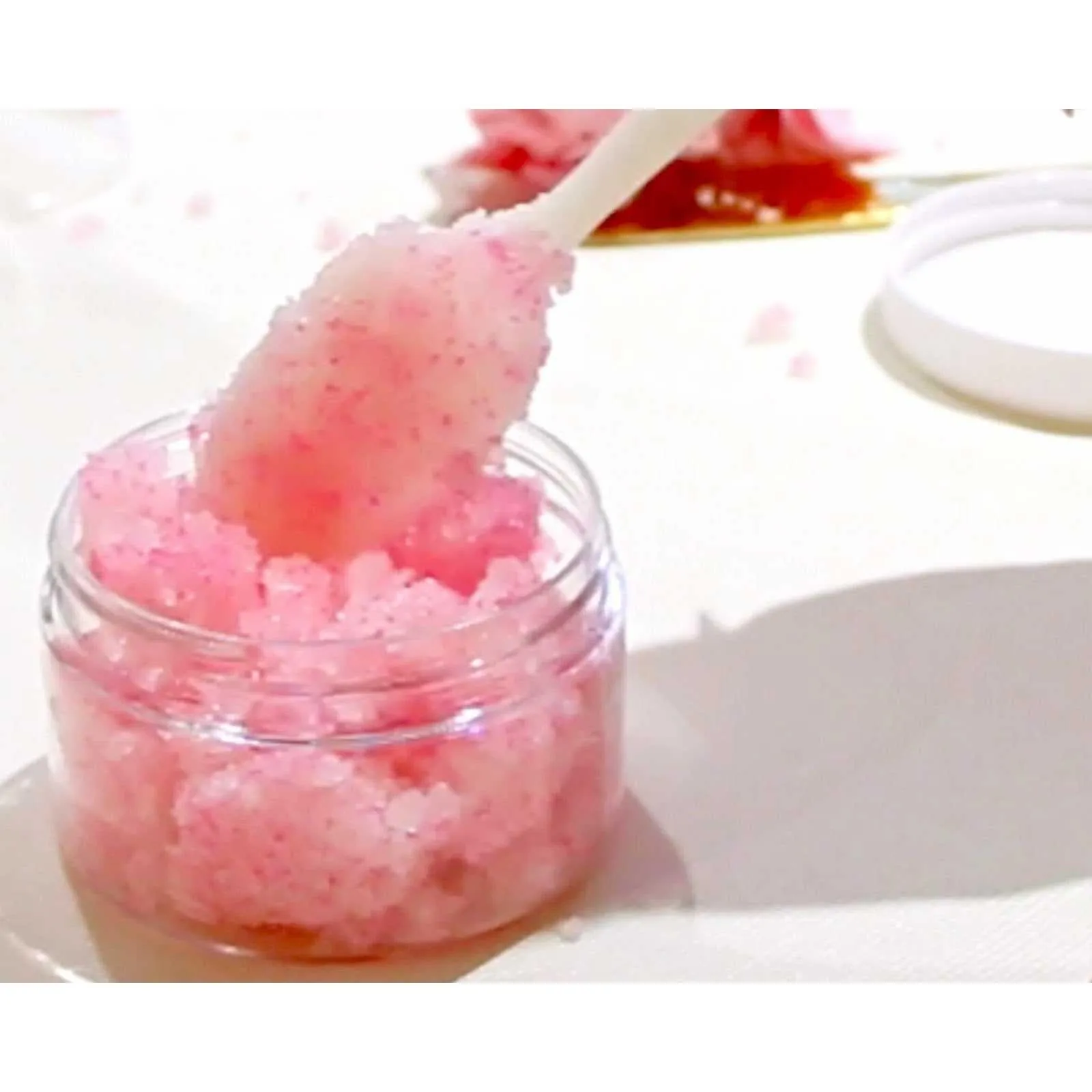 Natural Facial Scrubs