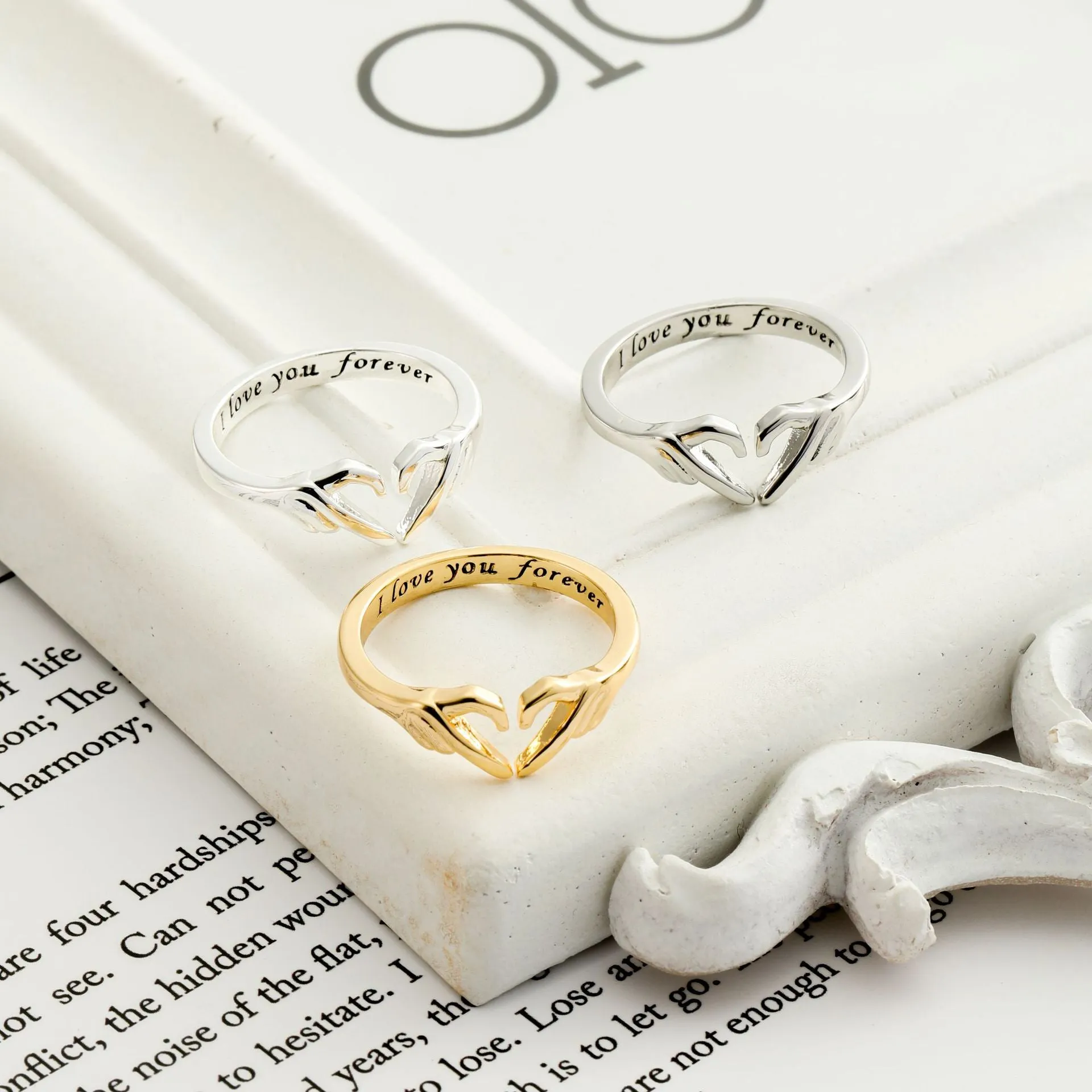 Romantic Heart Hand Hug Fashion Ring For Women Couple Jewelry Silver Color Punk Gesture Wedding Men Finger Accessories Gifts