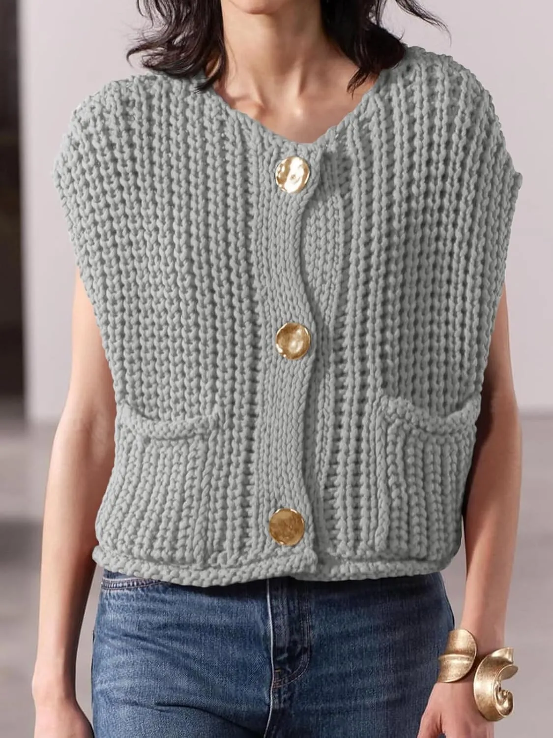Saodimallsu Womens Sleeveless Cropped Sweater Vest Crochet Chunky Knit Button Down Cardigan Vests Tops with Pockets