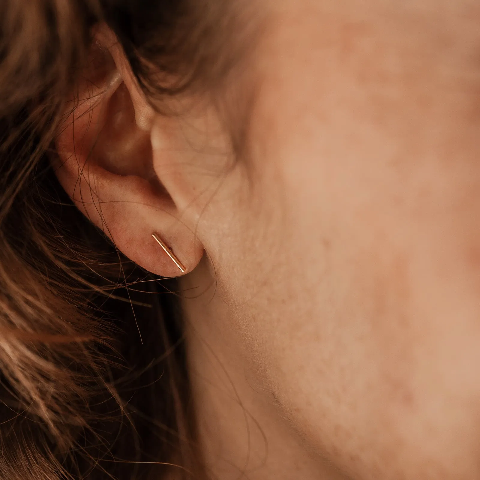 Simple Bar Studs