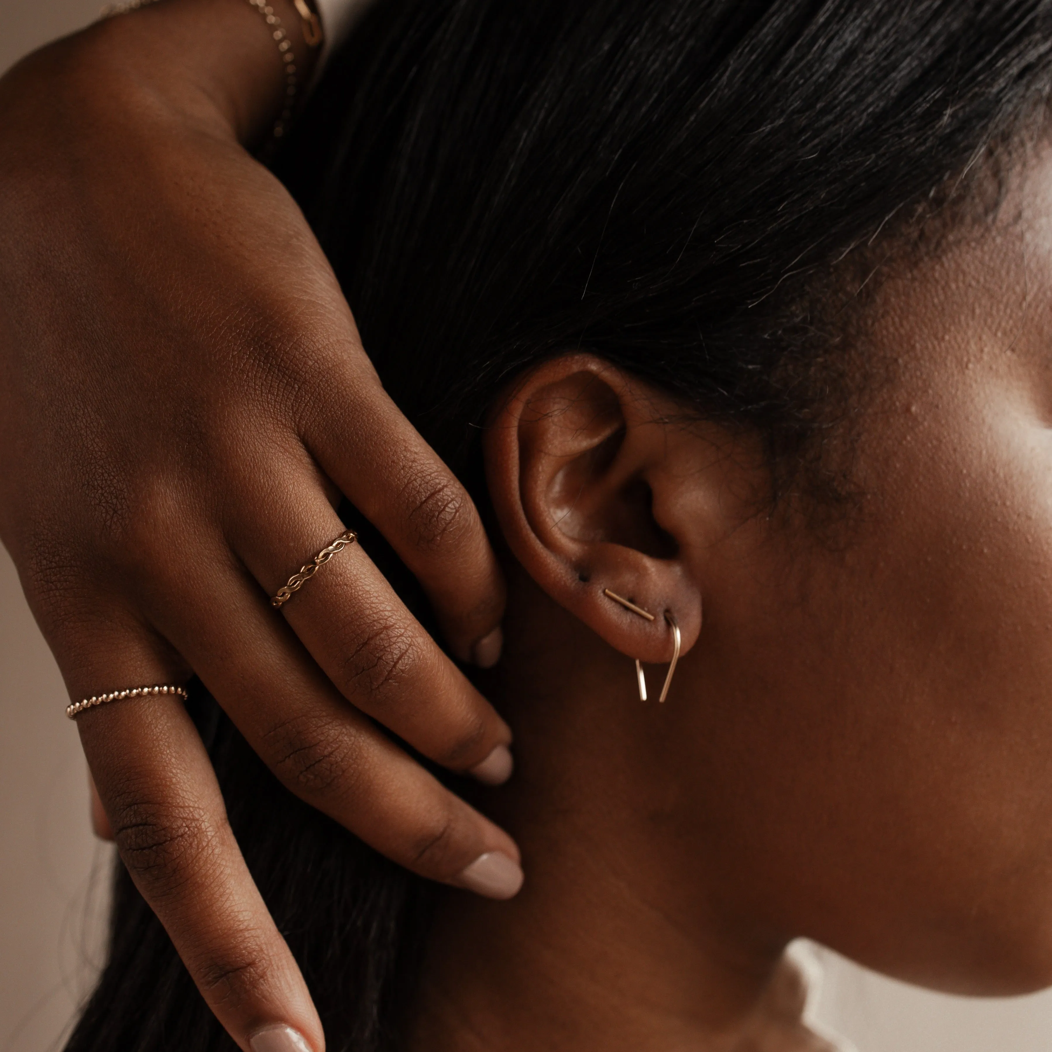 Simple Bar Studs