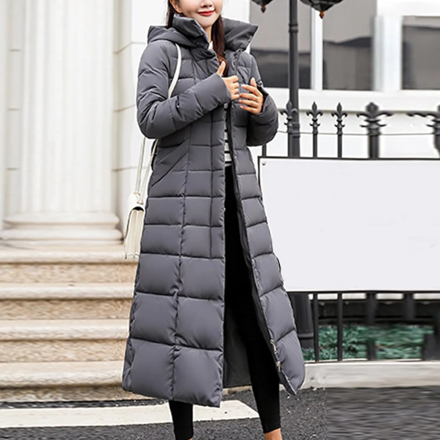 SMIDOW Womens Fashion Hooded Coat 2023 Quilted Long Puffer Jackets Waterproof Warm Winter Maxi Length Parka Coats