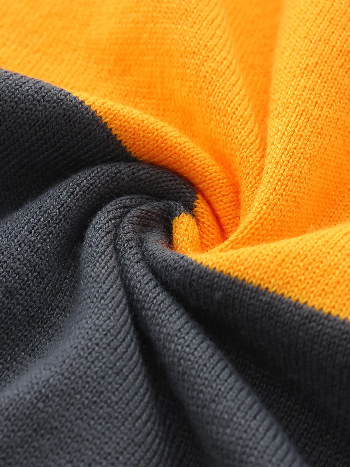 Wholesale Round Neck Stripe Side Pockets Long Sleeve T-Shirts