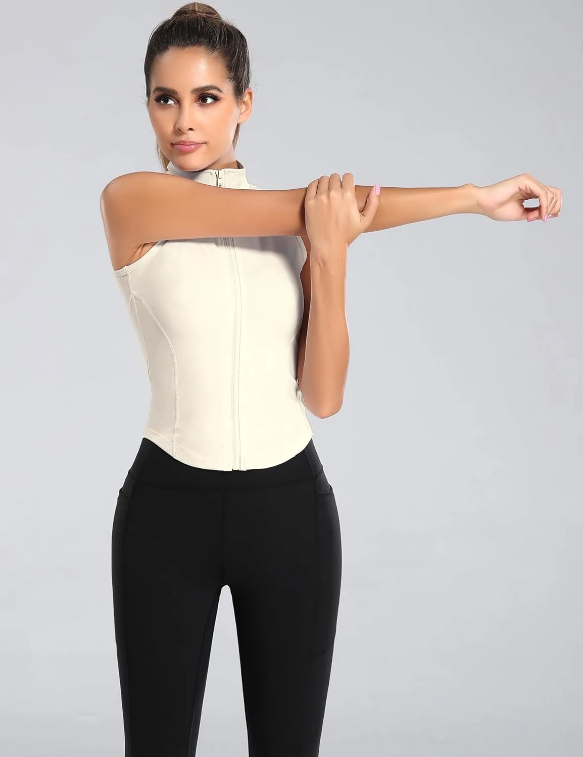 Women Summer Lightweight Cropped Athletic Zip Up Sleeveless Jackets Workout Gym Seamless Vests