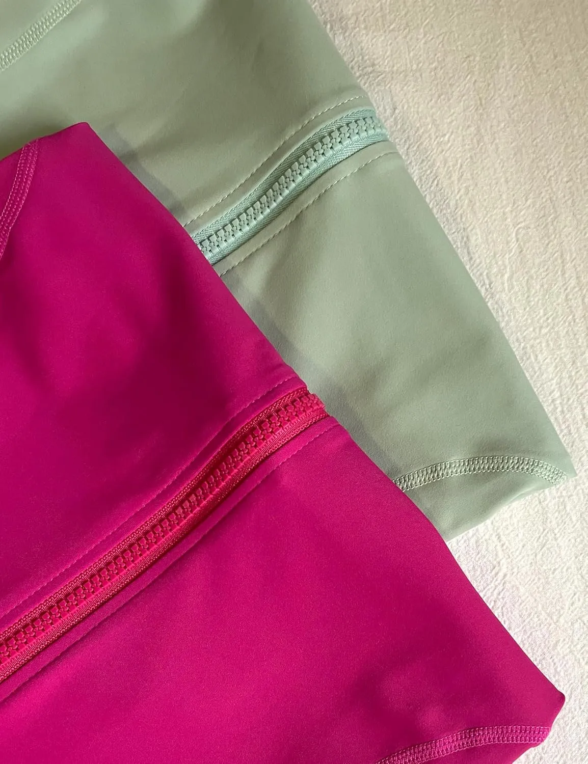 Women Summer Lightweight Cropped Athletic Zip Up Sleeveless Jackets Workout Gym Seamless Vests