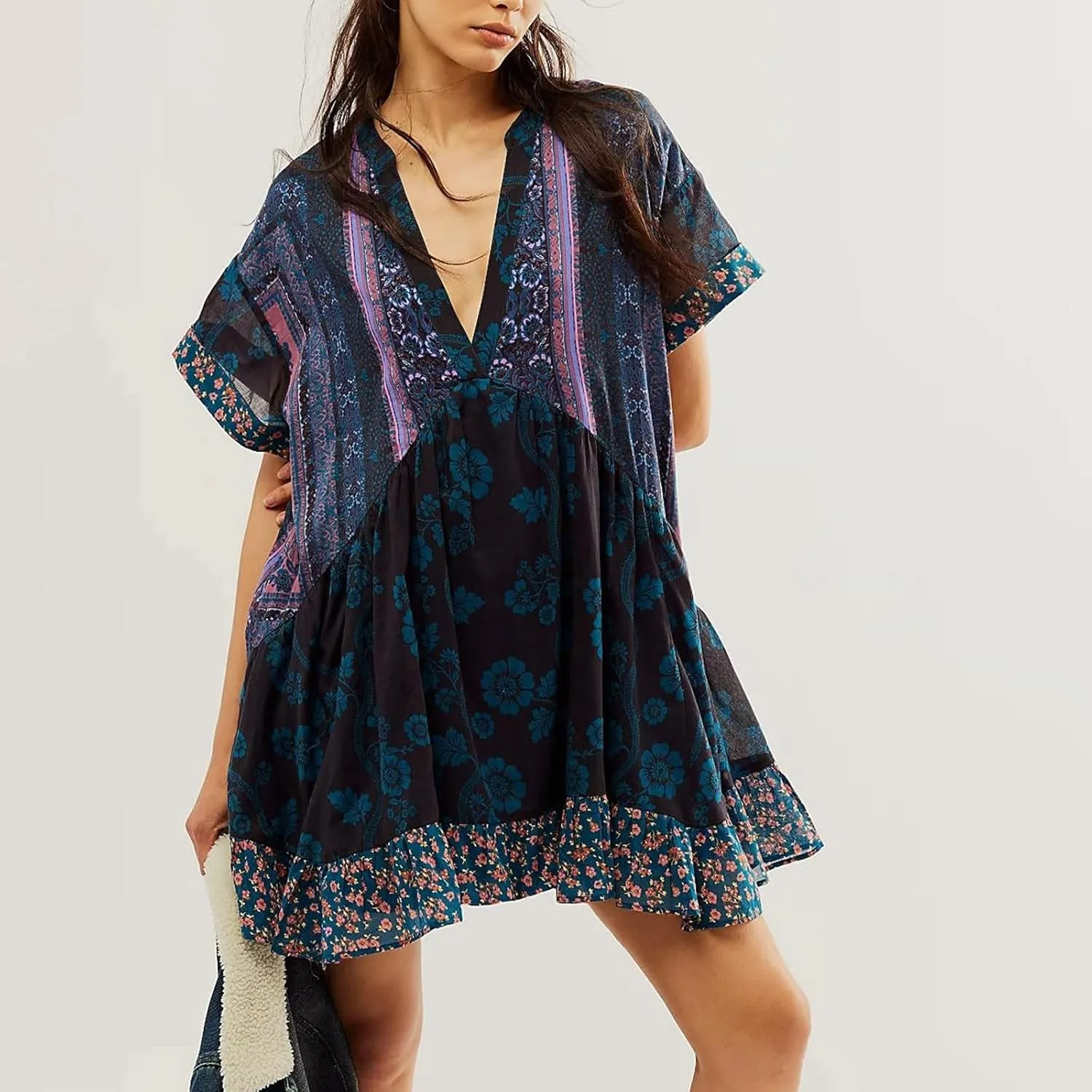 Womens Summer Dresses Short Sleeve V Neck Casual Beach Dresses Vintage Boho Dress A-Line Swing Mini Babydoll Dress