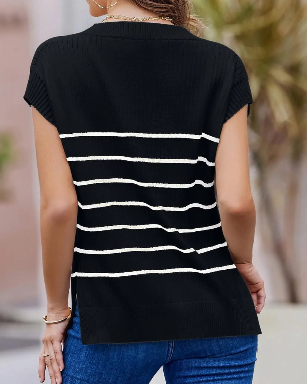 Women's Sweater Vests V Neck Casual Ribbed Knit Sleeveless Sweater Tops Oversized Sweater Vest for Women