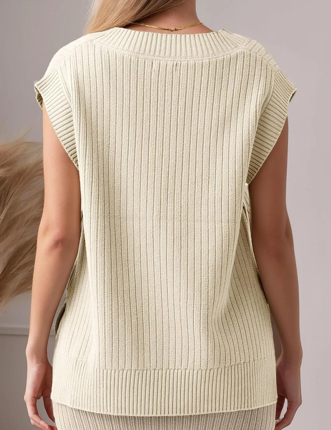 Women's Sweater Vests V Neck Casual Ribbed Knit Sleeveless Sweater Tops Oversized Sweater Vest for Women