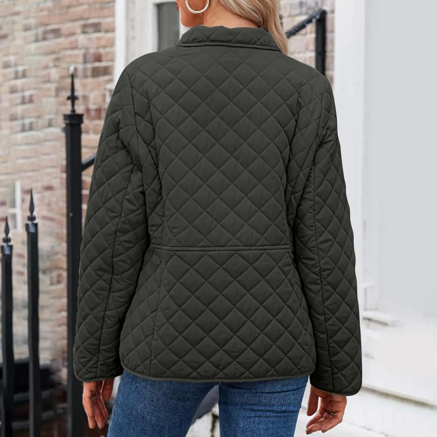 YRAETENM Quilted Jackets for Women Casual Lapel Button down Diamond Puffer Jacket Winter Lightweight Outerwear with Pockets