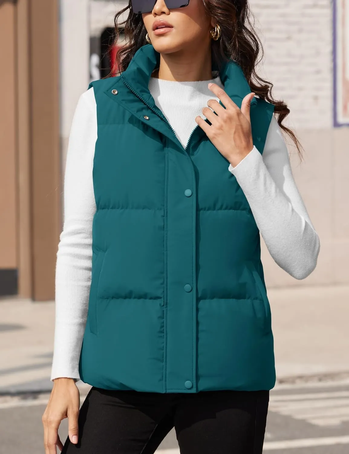 YUCOLEN Down Puffer Vest for Women Lightweight Warm Sleeveless Puffer Jacket 2024 Women Winter Trendy Puffy Vests